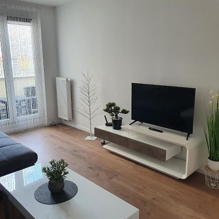 Smarte Dachgeschosswohnung Mit 2 Terrassen Direkt Am Hauptbahnhof Viena Exterior foto